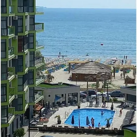 Apartment Pool & Mamaia Nord Langa Plaja *
