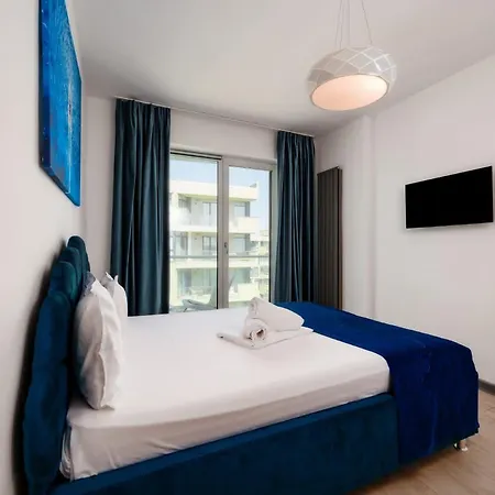 Pool & Mamaia Nord Langa Plaja Apartment