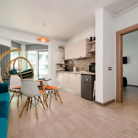 Apartment Pool & Mamaia Nord Langa Plaja