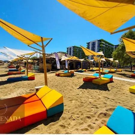 Pool & Mamaia Nord Langa Plaja Apartment